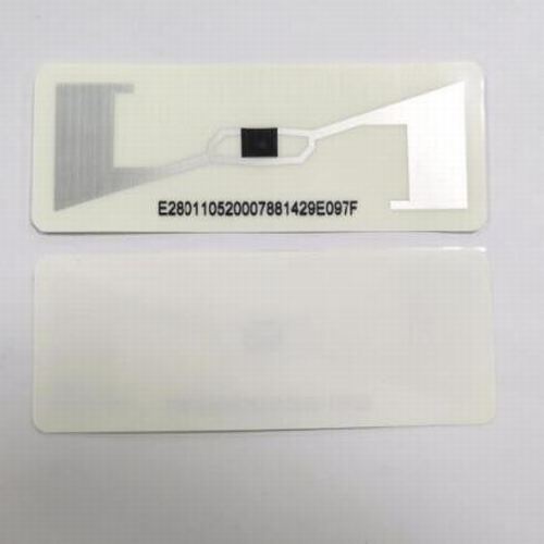 UY190238B 128bit EPC内存车辆识别RFID Stiker Kaca Depan Putih yang Merusak Diri