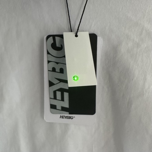 UP210037A UHF RFID LED Giyim Yönetimi için Asılı Etiketler
