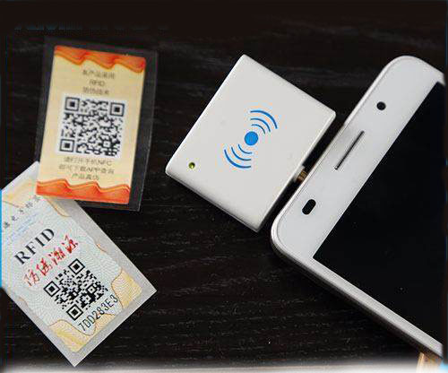 RFID NFC手机耳孔口袋阅读器便携式阅读器