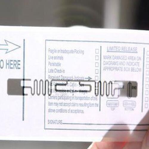 RFID Luggage tracking UHF tie up Tag Label-RFID Paper Label-XMINNOV | The Best Security RFID Tag Manufacturers - RFID Factory RFID Provide Free Solution NFC Tags Label and RFID labels with integrated system solution technology - RFID Windshield Tag