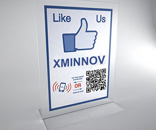 الفيسبوك مثل شكل حرف T مع علامة NFC ورمز الاستجابة السريعة التسويق الترويج الأفكار