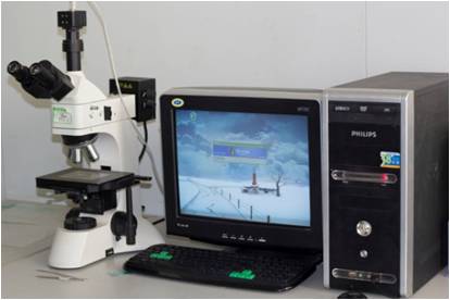 Microscopio metalografico