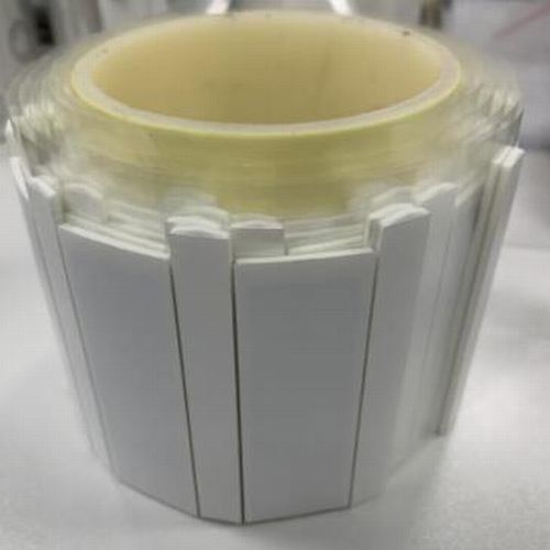 UY190241A RFID超高频反トランスファーの印刷できる塗被紙の反金属の厚い泡の札