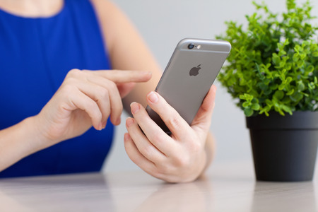 苹果wwachocza skanowanie tagów NFC iPhone'a