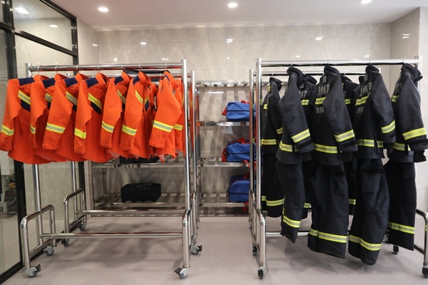 Guiyang Fire использует технологию RFID для строительства центра очистки средств индивидуальной защиты пожарных